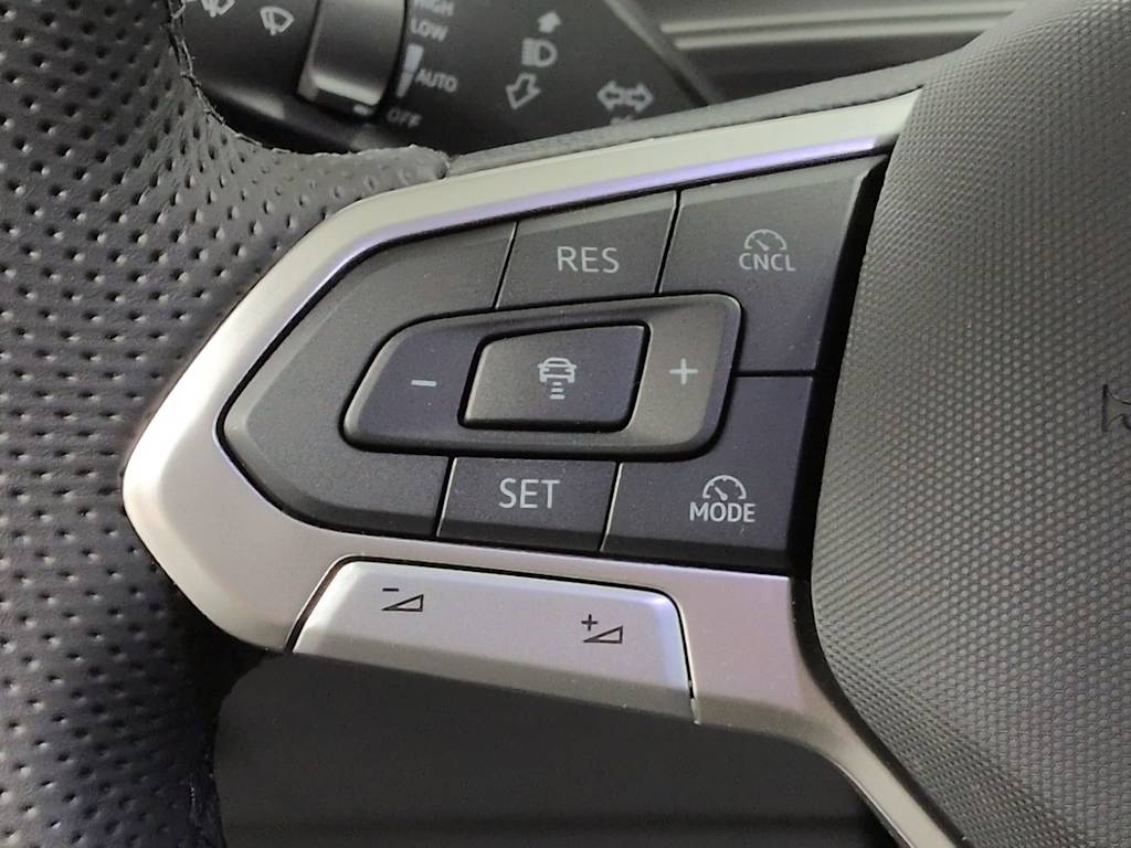 Thumbnail: 2026 Volkswagen Tiguan - 30