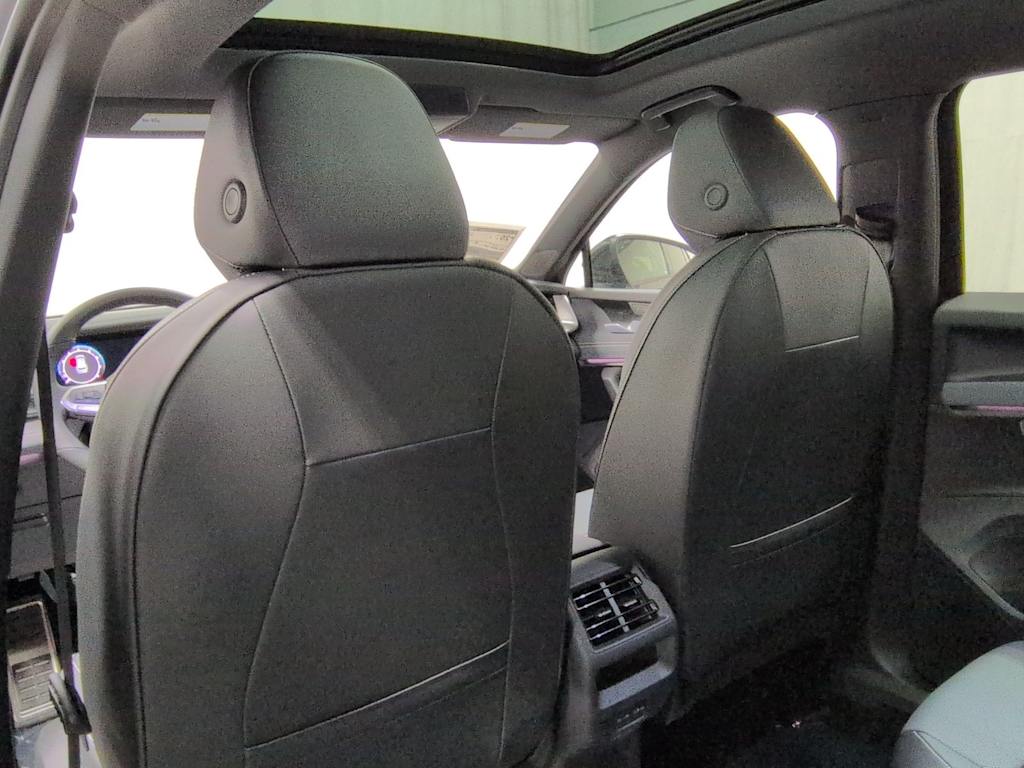 Thumbnail: 2026 Volkswagen Tiguan - 12