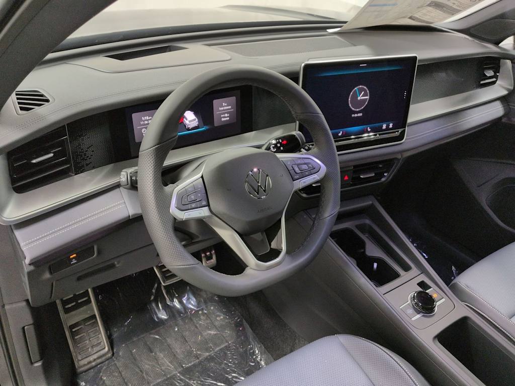 Thumbnail: 2026 Volkswagen Tiguan - 2