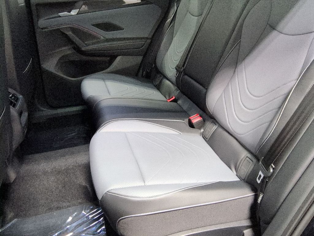 Thumbnail: 2026 Volkswagen Tiguan - 27