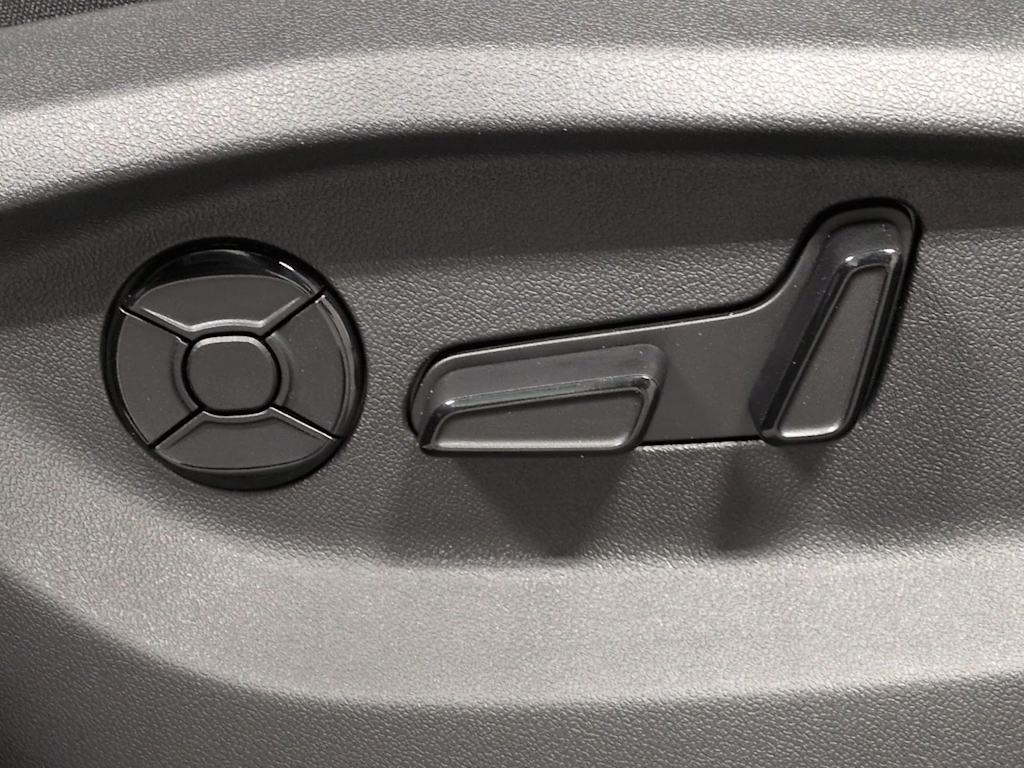 Thumbnail: 2026 Volkswagen Tiguan - 25