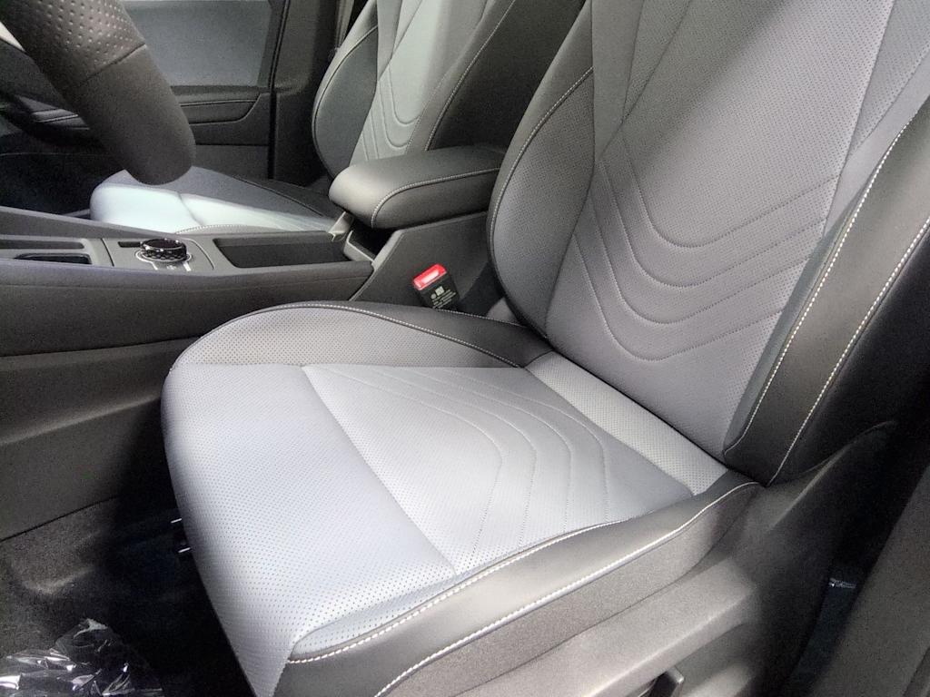 Thumbnail: 2026 Volkswagen Tiguan - 11