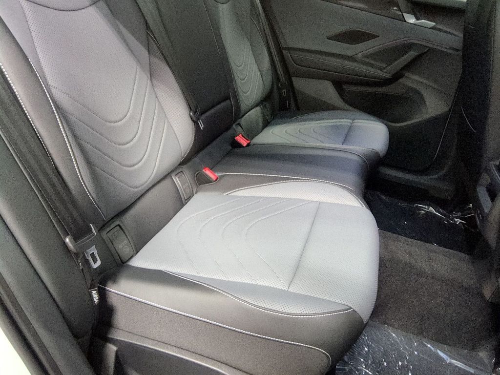 Thumbnail: 2026 Volkswagen Tiguan - 28