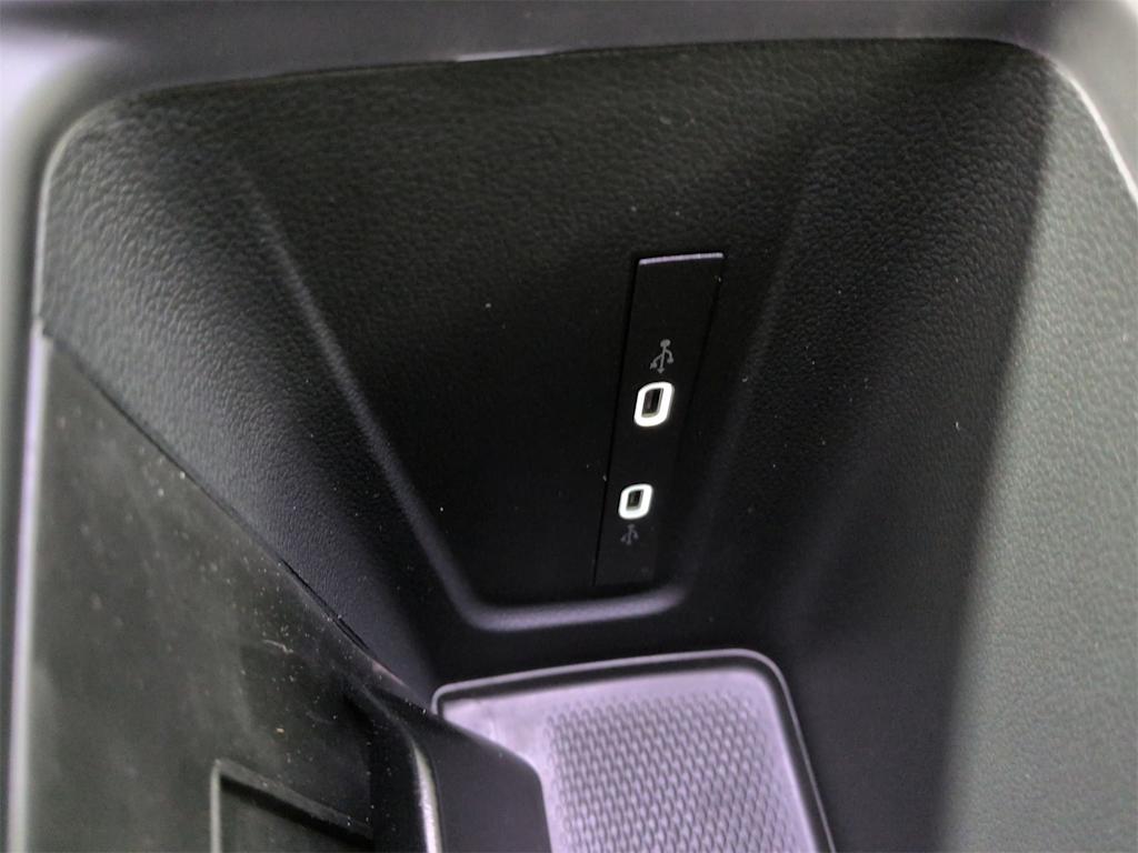 Thumbnail: 2026 Volkswagen Tiguan - 36