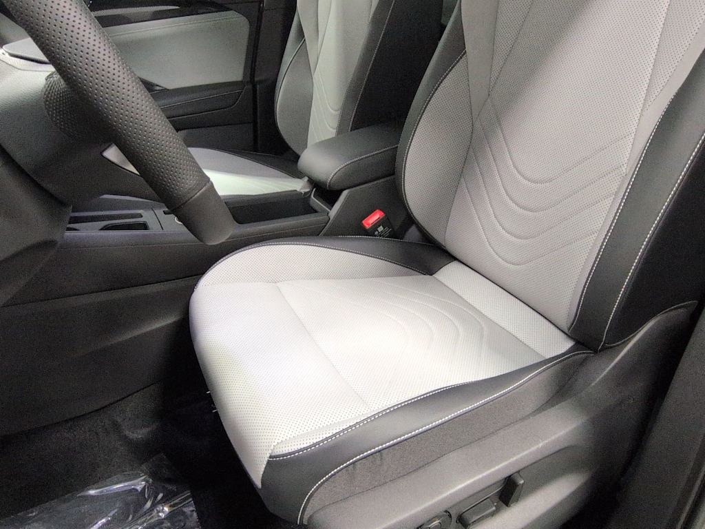 Thumbnail: 2026 Volkswagen Tiguan - 11