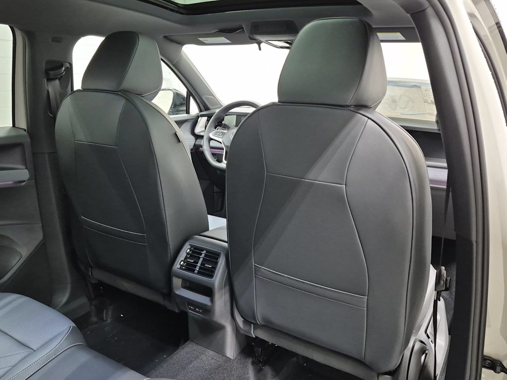 Thumbnail: 2026 Volkswagen Tiguan - 12