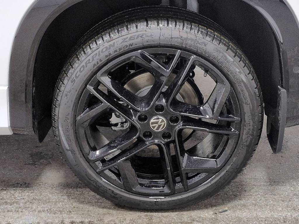 Thumbnail: 2026 Volkswagen Tiguan - 8