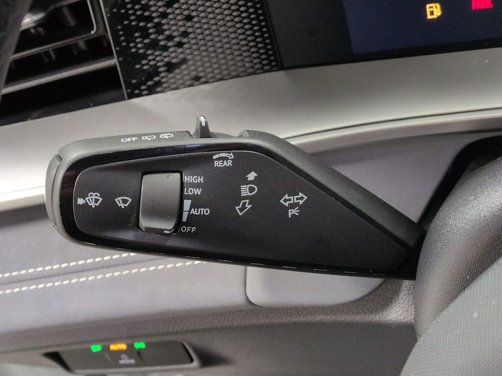 Thumbnail: 2026 Volkswagen Tiguan - 33