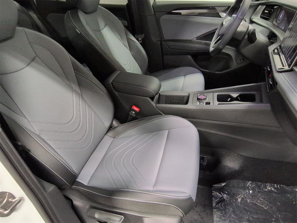 Thumbnail: 2026 Volkswagen Tiguan - 12