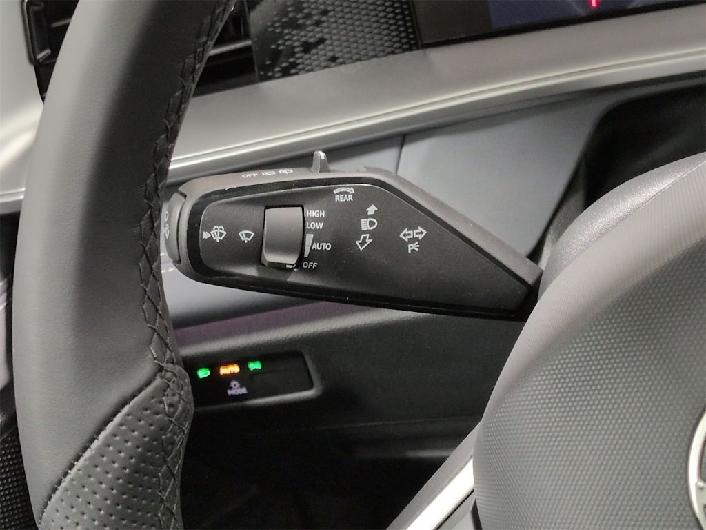 Thumbnail: 2026 Volkswagen Tiguan - 34