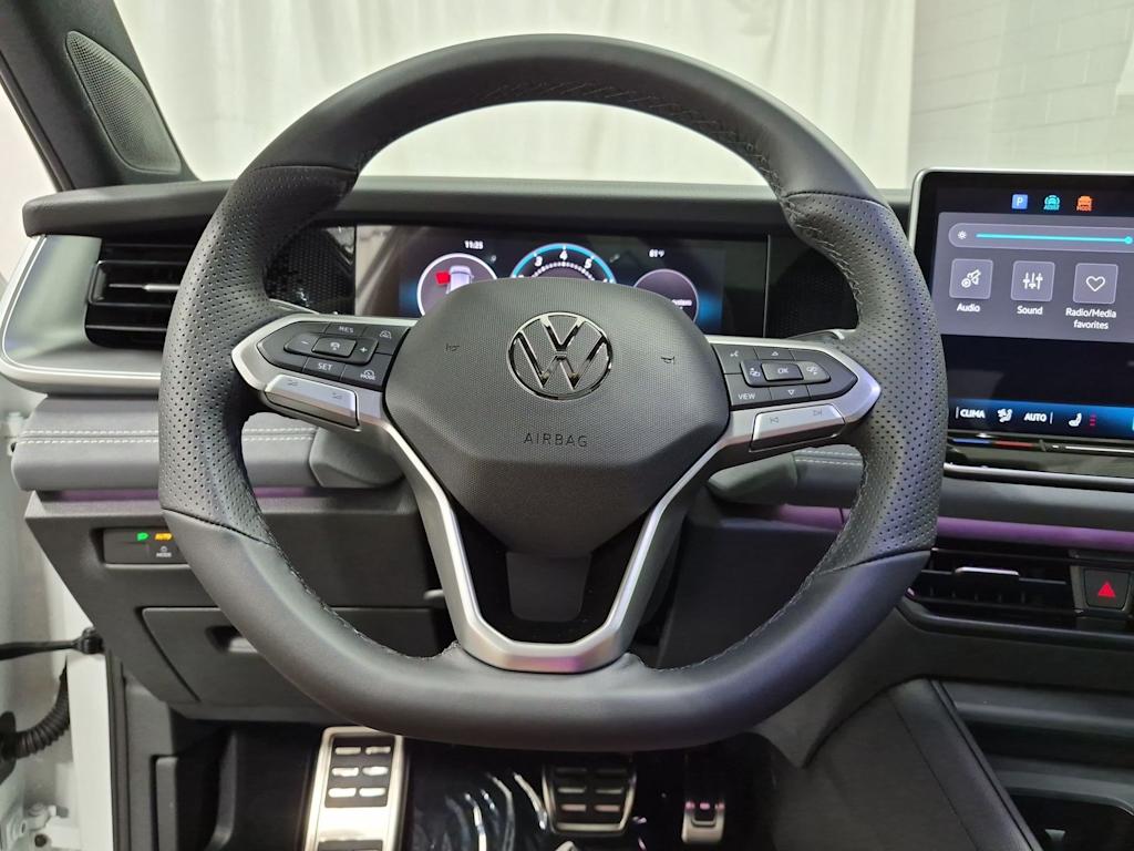 Thumbnail: 2026 Volkswagen Tiguan - 14