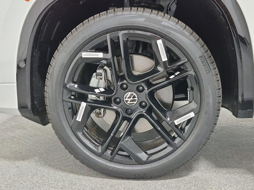 Thumbnail: 2026 Volkswagen Tiguan - 8