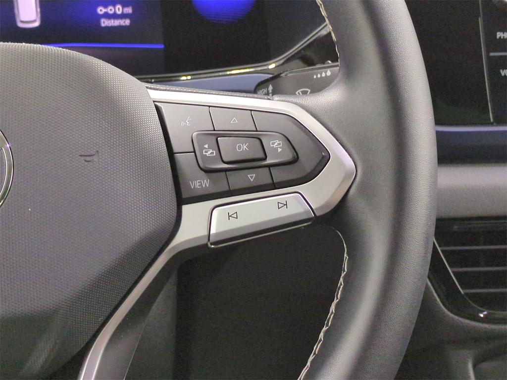 Thumbnail: 2022 Volkswagen Taos - 33