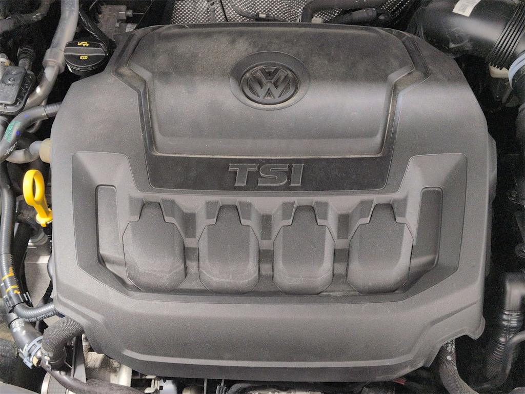 Thumbnail: 2023 Volkswagen Tiguan - 9