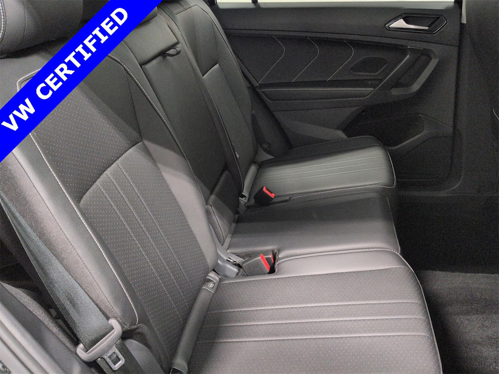 Thumbnail: 2023 Volkswagen Tiguan - 30