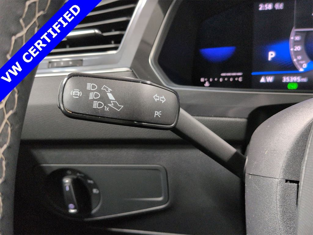 Thumbnail: 2023 Volkswagen Tiguan - 34