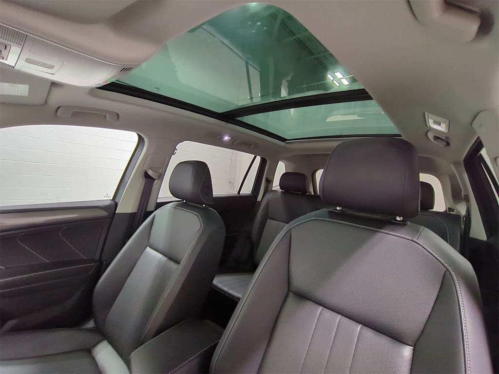Thumbnail: 2024 Volkswagen Tiguan - 27