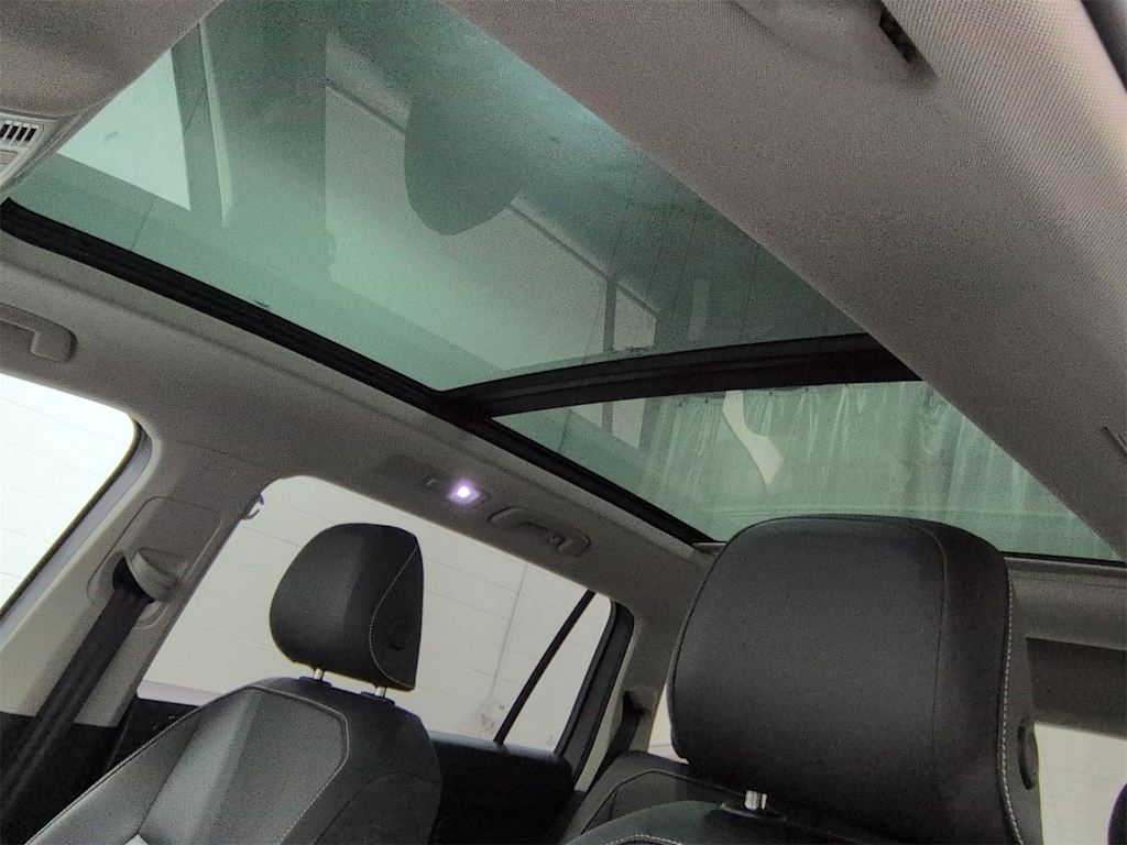 Thumbnail: 2023 Volkswagen Tiguan - 28