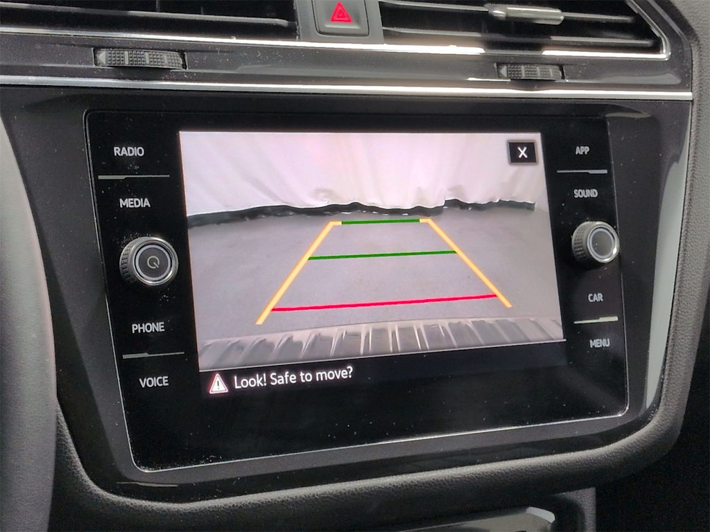 Thumbnail: 2023 Volkswagen Tiguan - 36