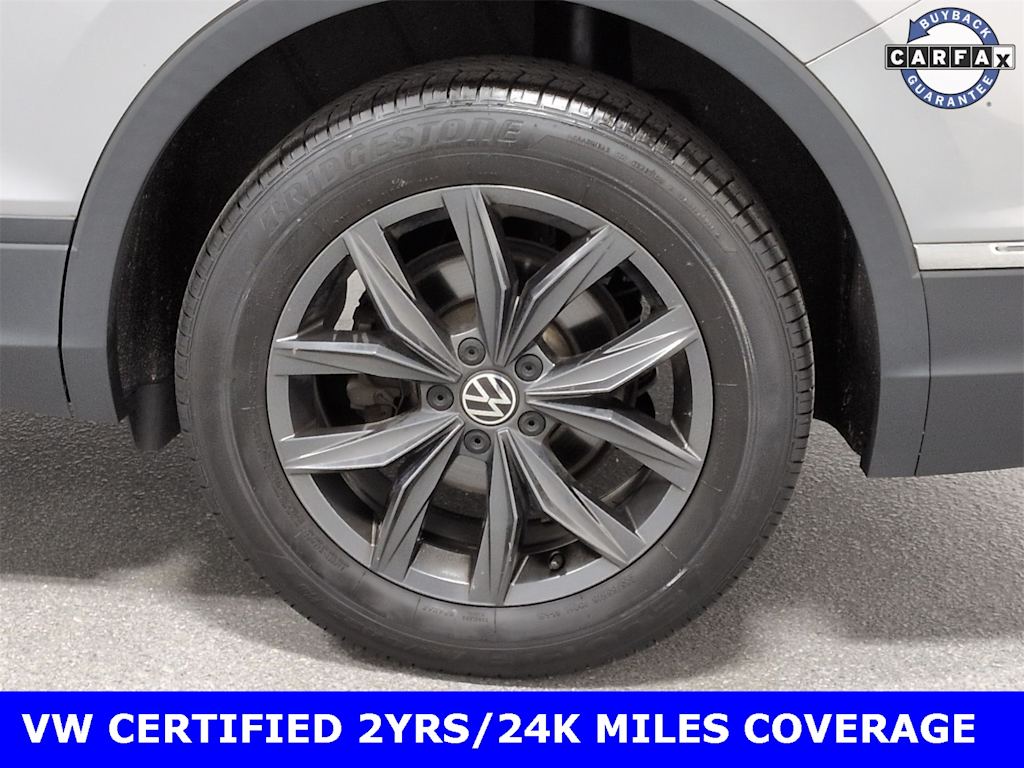 Thumbnail: 2023 Volkswagen Tiguan - 4