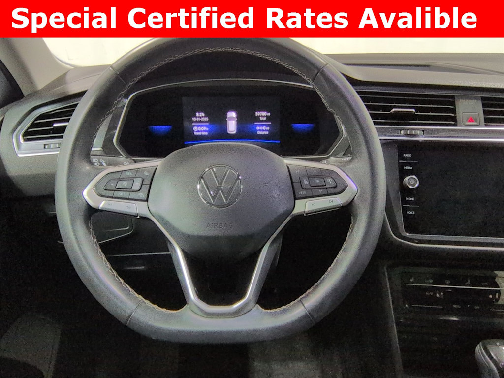 Thumbnail: 2023 Volkswagen Tiguan - 12