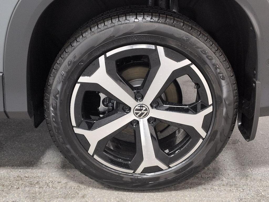 Thumbnail: 2026 Volkswagen Tiguan - 8