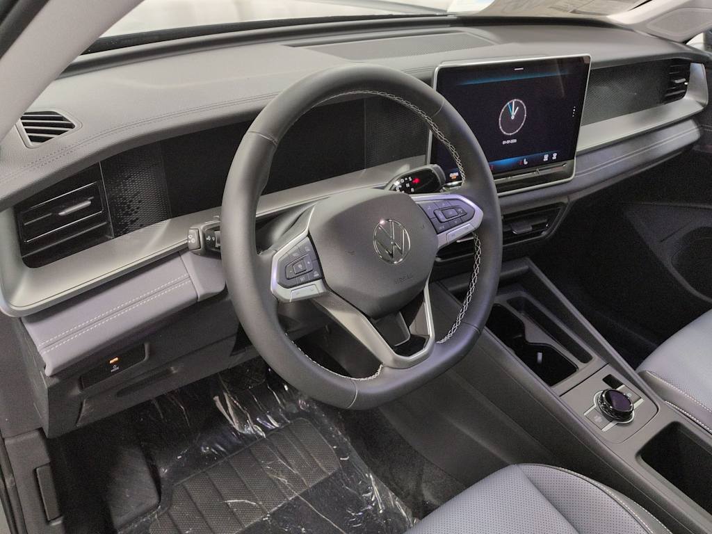 Thumbnail: 2026 Volkswagen Tiguan - 2