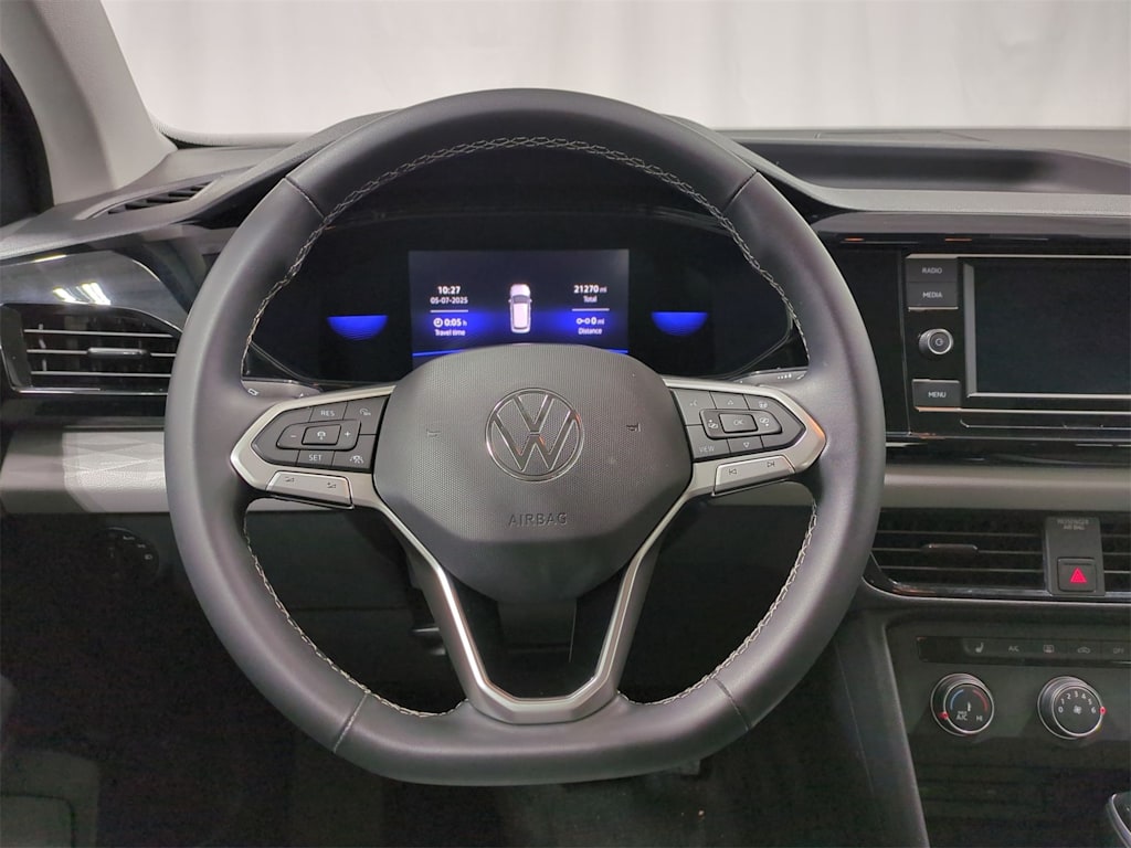 2022 Volkswagen Taos S 14