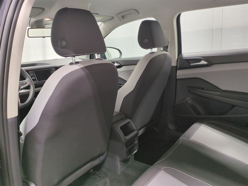2022 Volkswagen Taos S 13