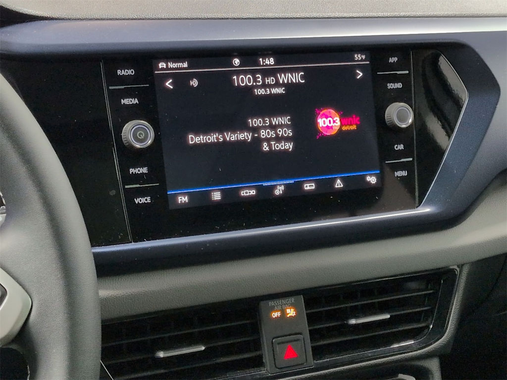 Thumbnail: 2023 Volkswagen Taos - 15