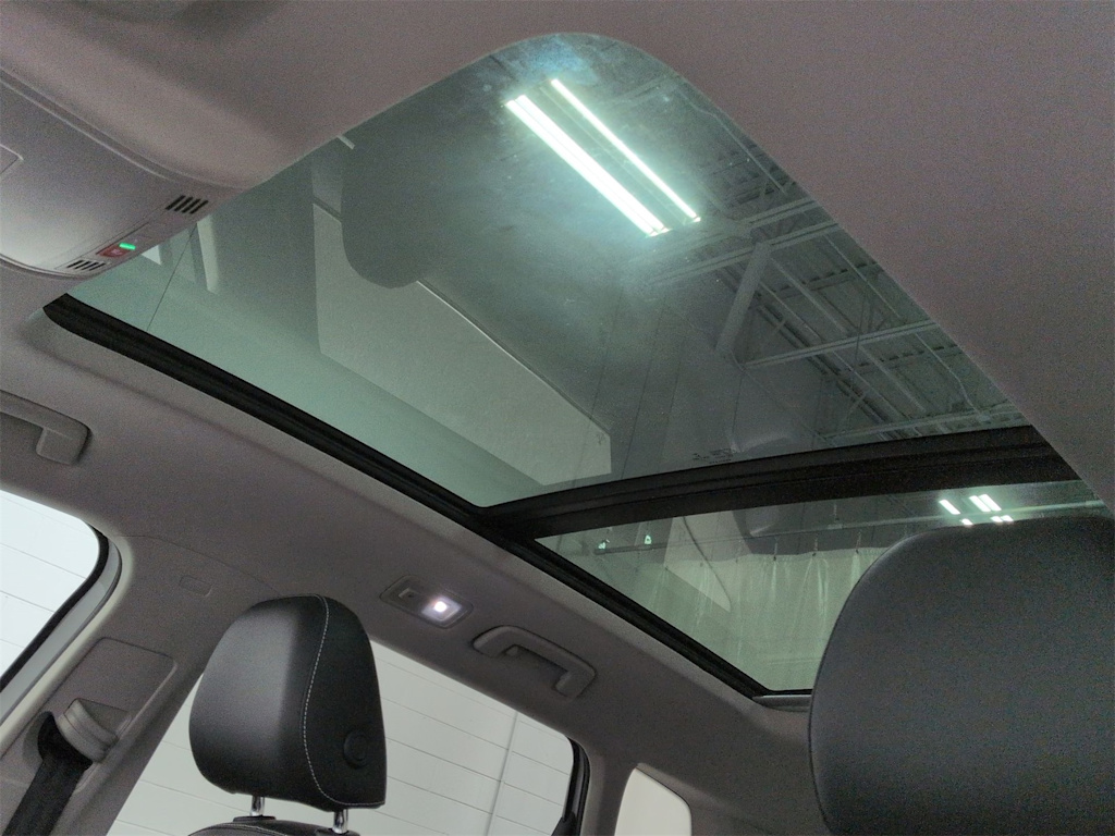 Thumbnail: 2023 Volkswagen Taos - 28