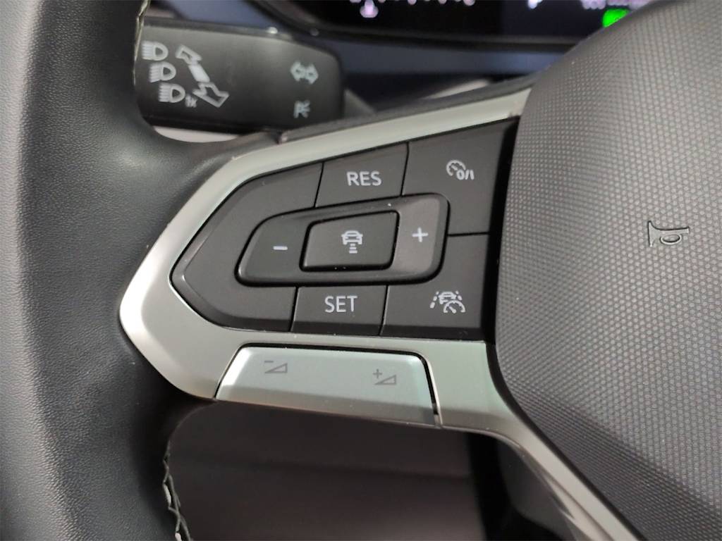 Thumbnail: 2023 Volkswagen Taos - 32