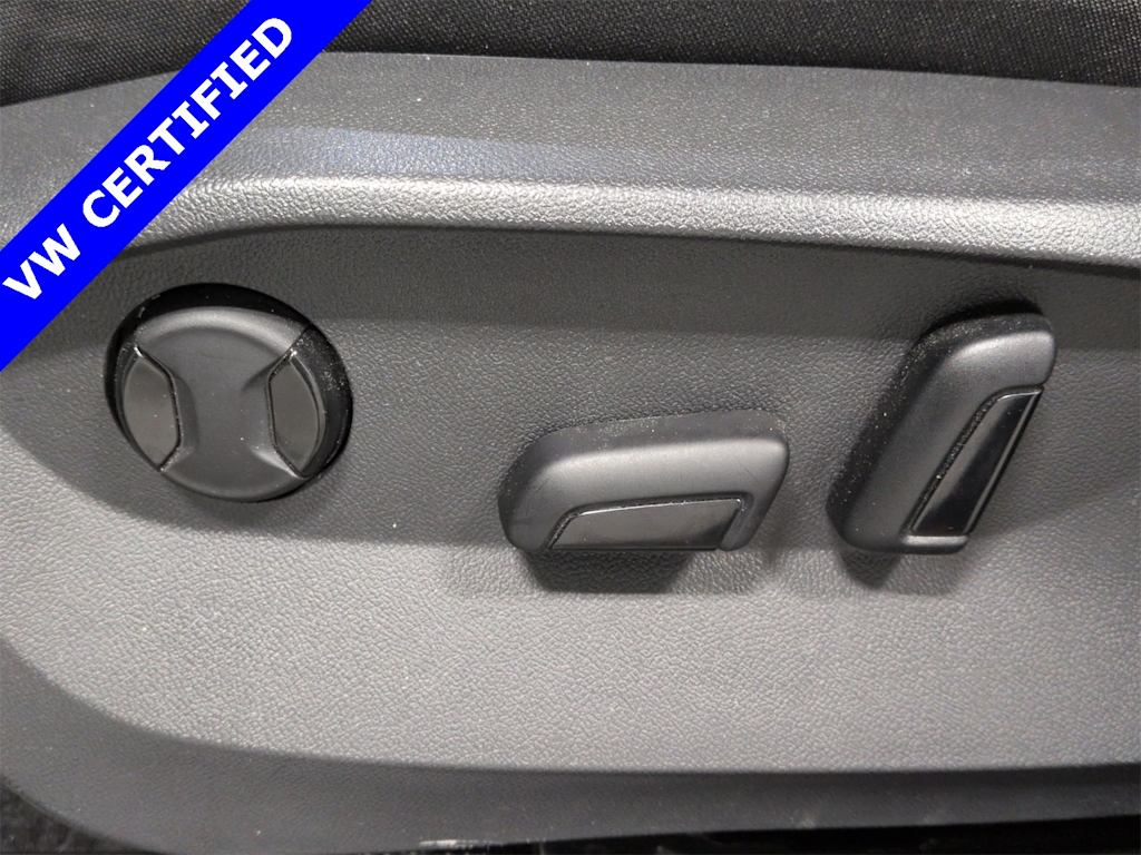 Thumbnail: 2023 Volkswagen Taos - 27