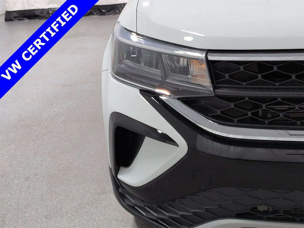 Thumbnail: 2023 Volkswagen Taos - 25