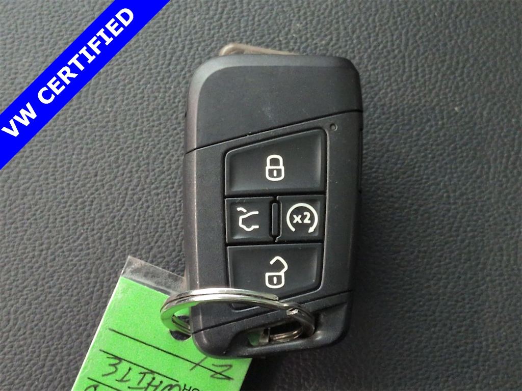 Thumbnail: 2023 Volkswagen Taos - 19