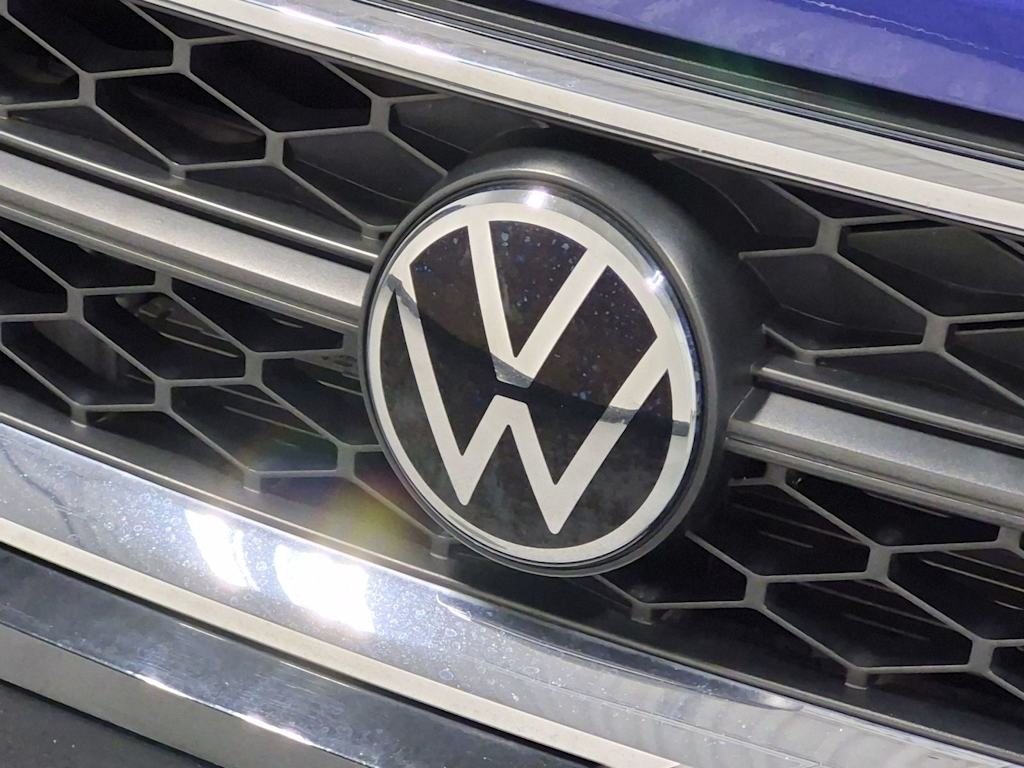 Thumbnail: 2023 Volkswagen Taos - 7