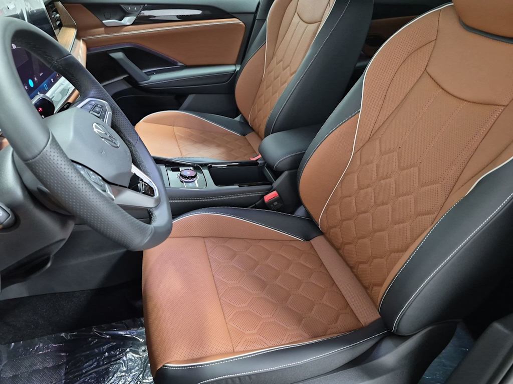 Thumbnail: 2026 Volkswagen Tiguan - 11