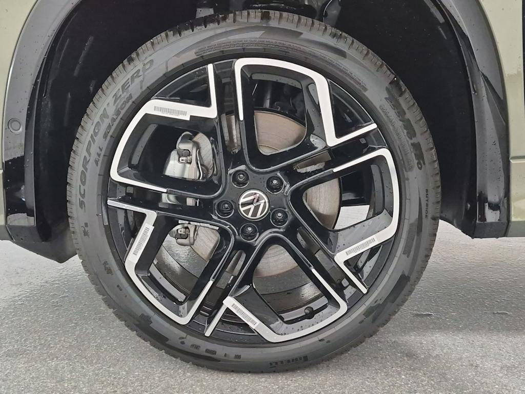 Thumbnail: 2026 Volkswagen Tiguan - 8