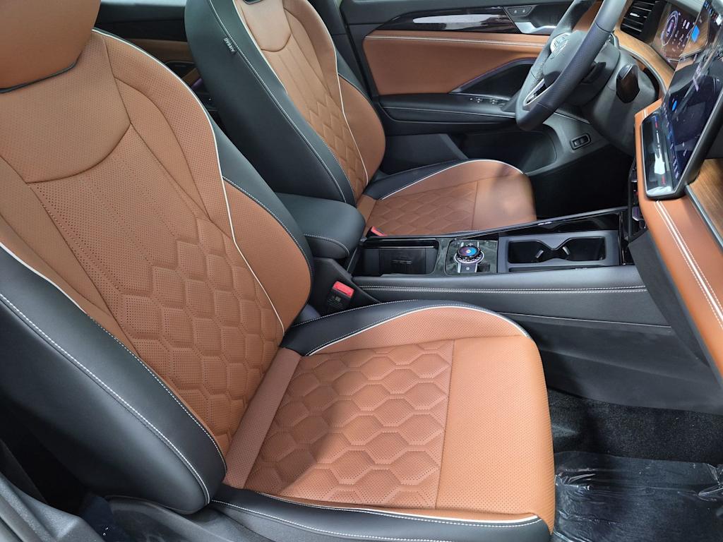 Thumbnail: 2026 Volkswagen Tiguan - 12