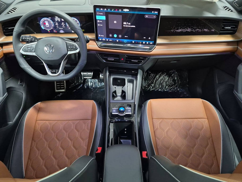 Thumbnail: 2026 Volkswagen Tiguan - 10