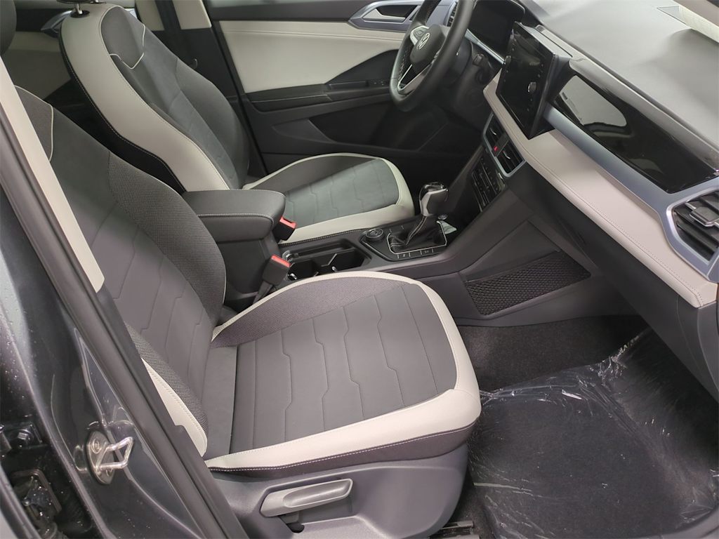 Thumbnail: 2025 Volkswagen Taos - 28