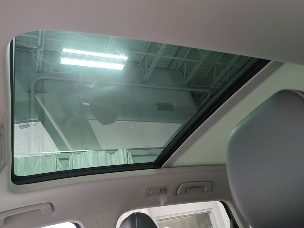 Thumbnail: 2025 Volkswagen Taos - 26