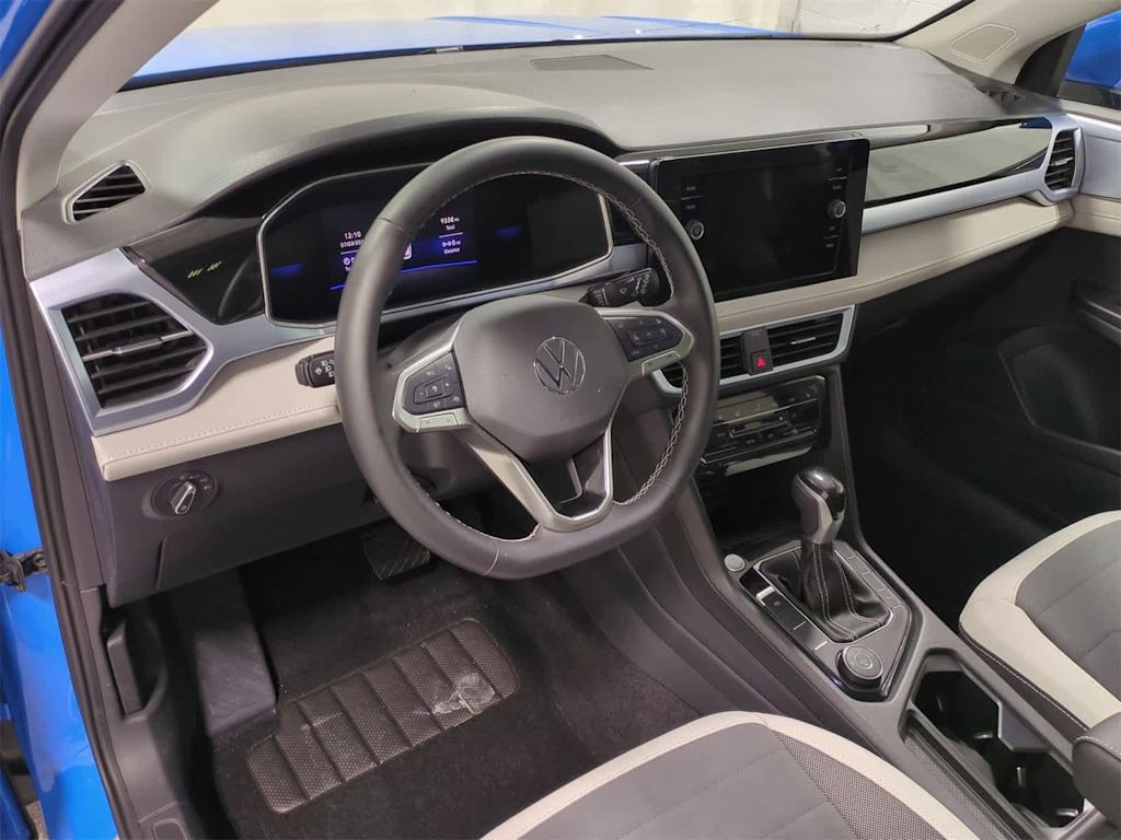 Thumbnail: 2025 Volkswagen Taos - 2