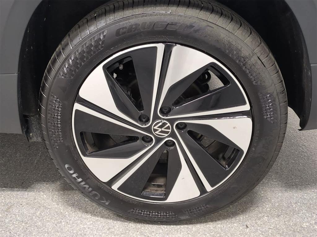 Thumbnail: 2025 Volkswagen Taos - 8