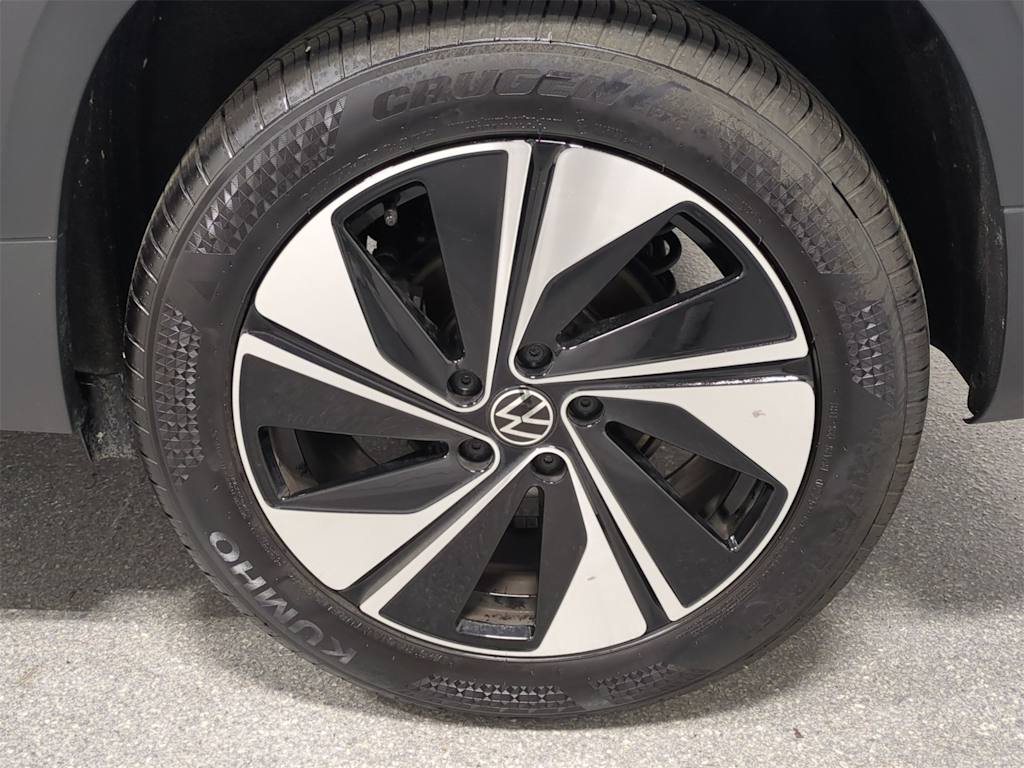 Thumbnail: 2025 Volkswagen Taos - 8
