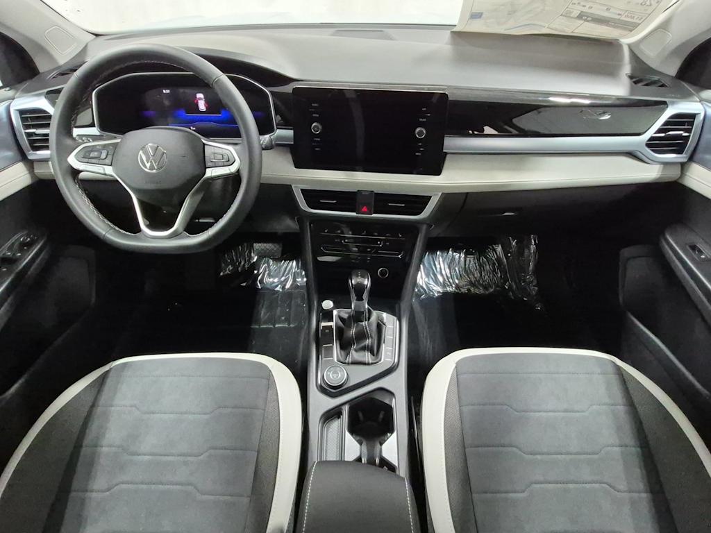Thumbnail: 2027 Volkswagen Taos - 10
