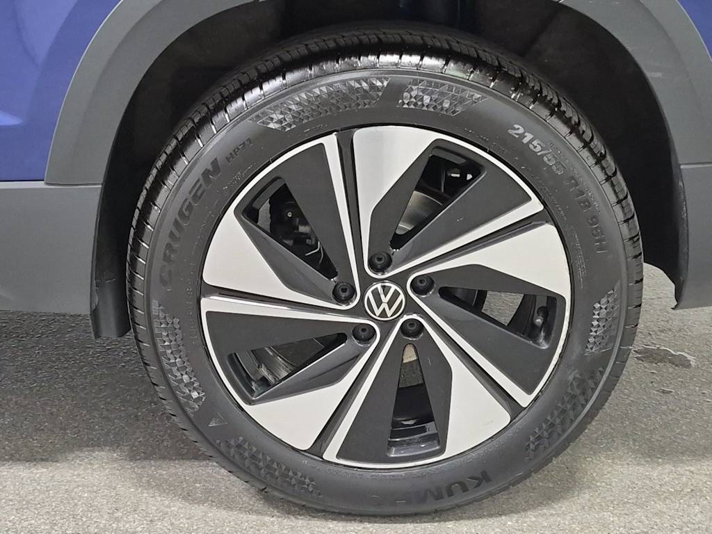 Thumbnail: 2024 Volkswagen Taos - 8