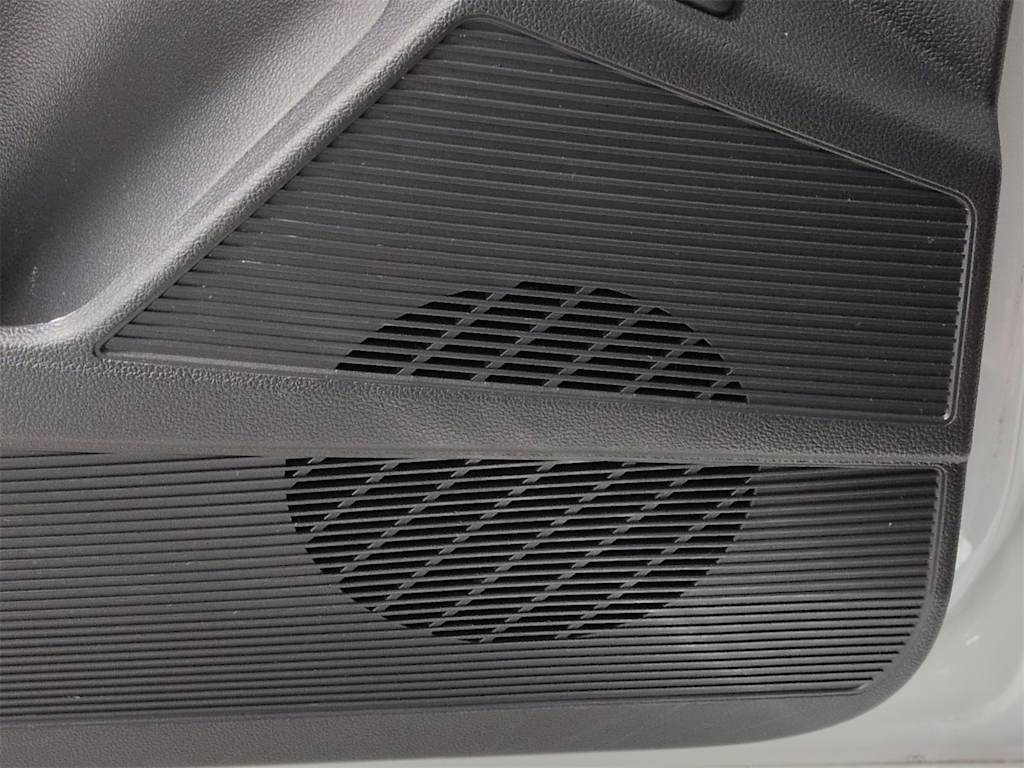 Thumbnail: 2022 Volkswagen Taos - 34