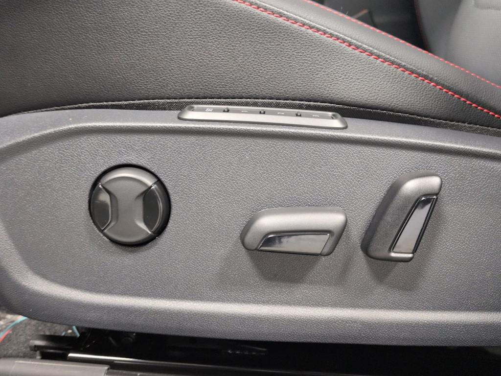 Thumbnail: 2026 Volkswagen Jetta - 27