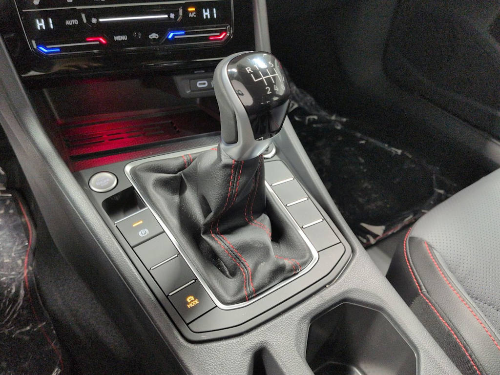 Thumbnail: 2026 Volkswagen Jetta - 16